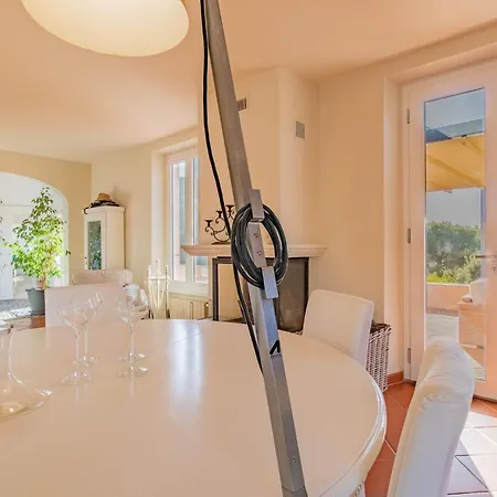 Giacinto Di Mare Villa *