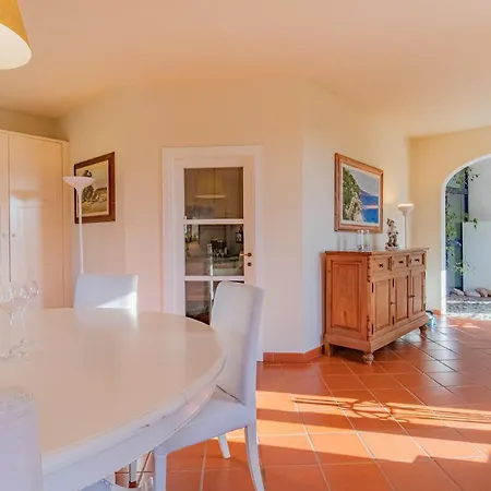 Giacinto Di Mare Villa