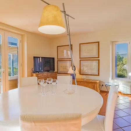 Giacinto Di Mare Villa Lacona
