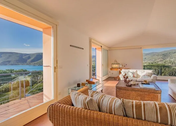 Villa Giacinto Di Mare