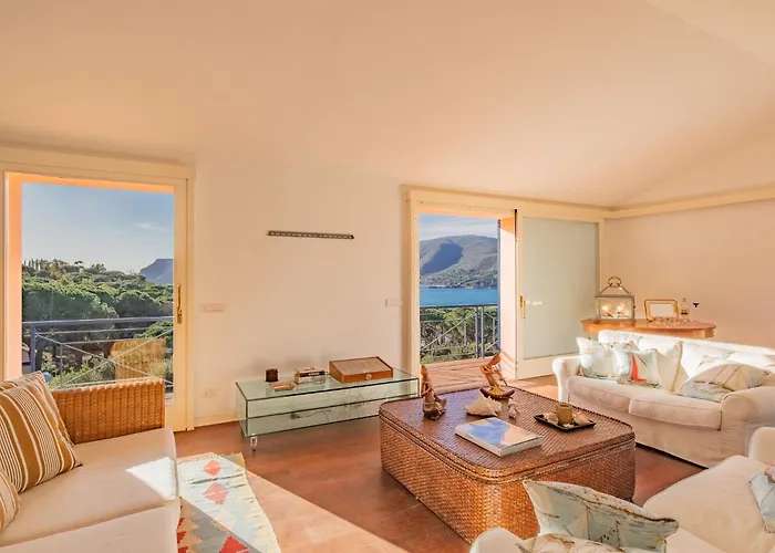 Giacinto Di Mare Villa