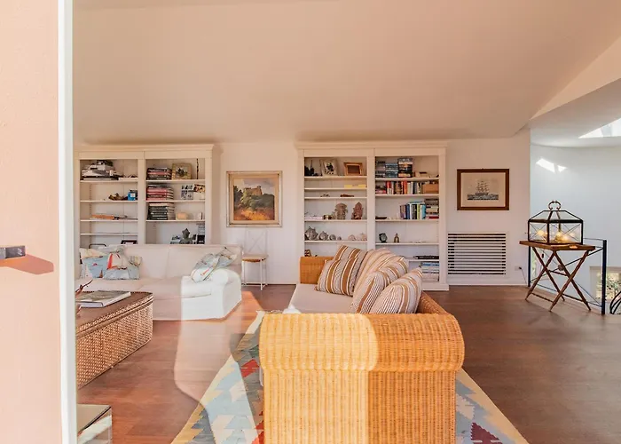 Giacinto Di Mare Villa