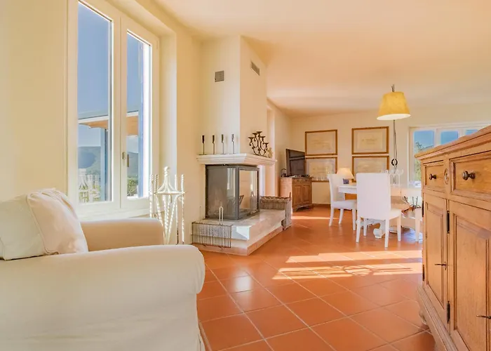 Giacinto Di Mare * Lacona