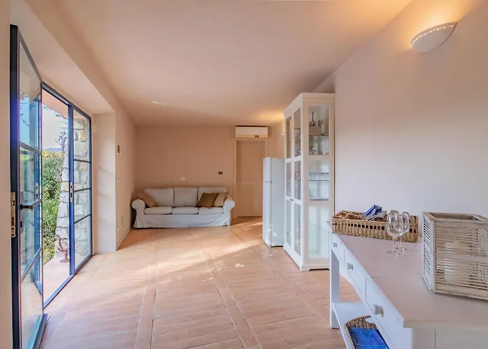 Giacinto Di Mare Lacona