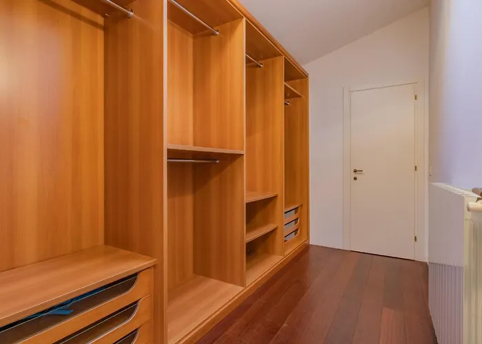 Giacinto Di Mare Villa